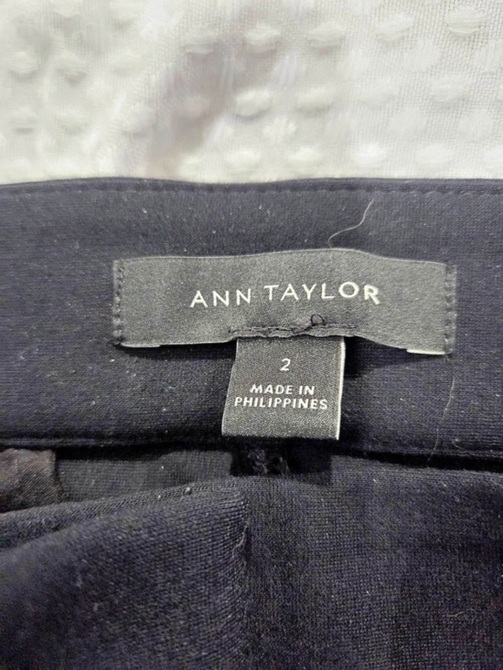 Ann Taylor Black Flare Pants Size 2 - Picture 6 of 7